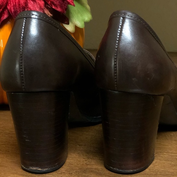 Shoes - Picture 7 of 7